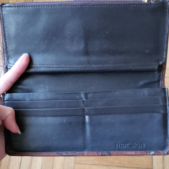 Hi Design Vintage Leaf Wallet - Picture 5 of 8